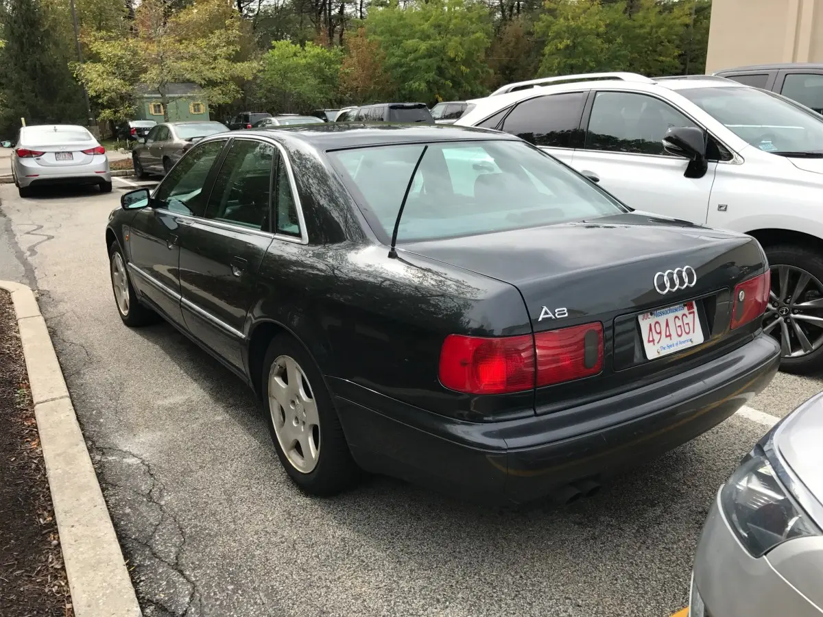 Audi A8 A8 4.2 Quattro Long Tiptronic 3