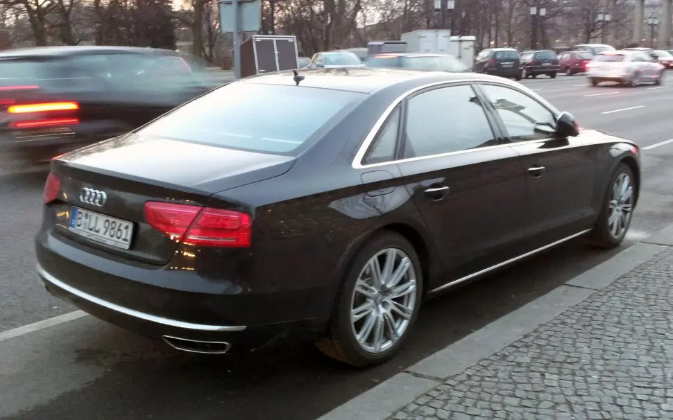 Audi A8 A8 4.2 TDI V8 Quattro Long Tiptronic 4