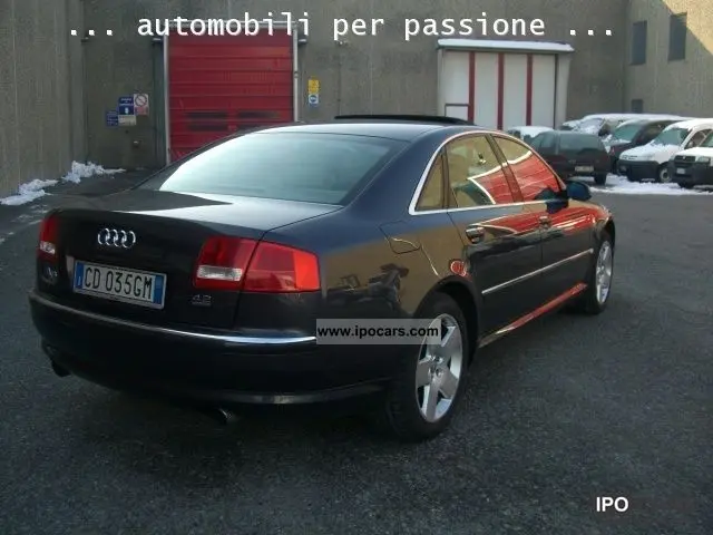 Audi A8 A8 4.2 V8 Quattro Tiptronic 5