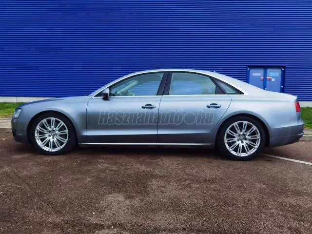 Audi A8 A8 4.2 V8 TDI DPF Long Quattro Tiptronic 6