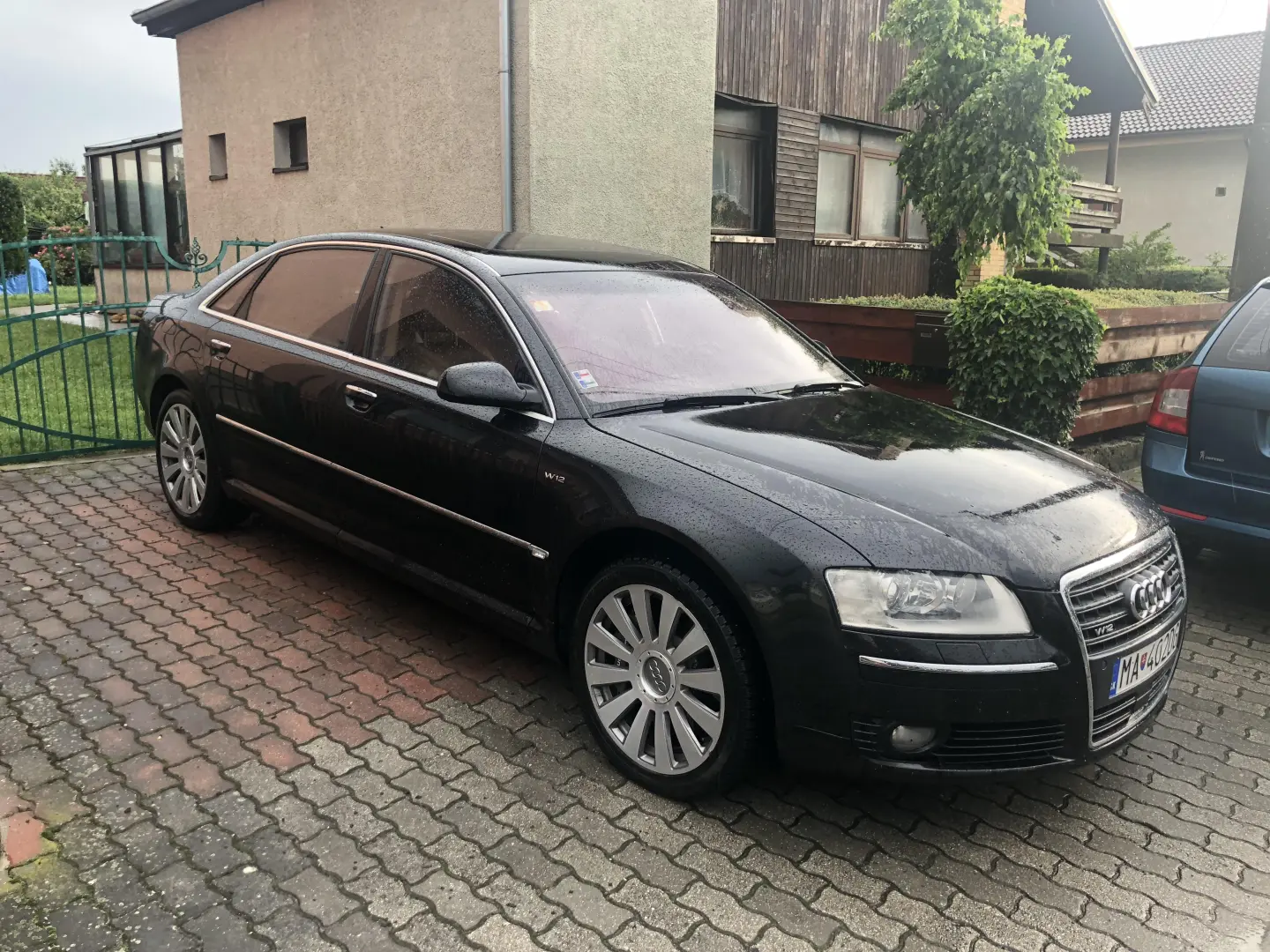 Audi A8 A8 6.0 W12 Quattro Long Tiptronic 2