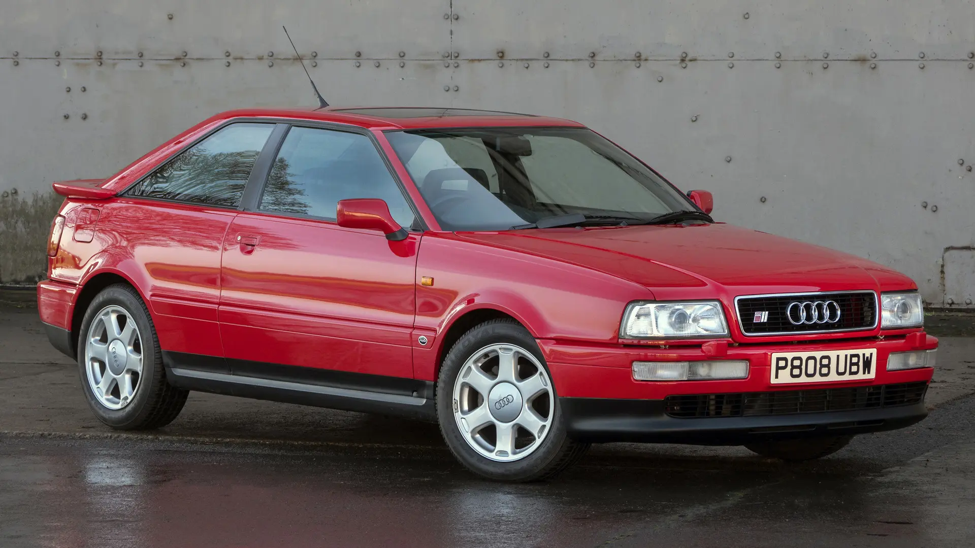 Audi  Coupe 2.2 S2 6