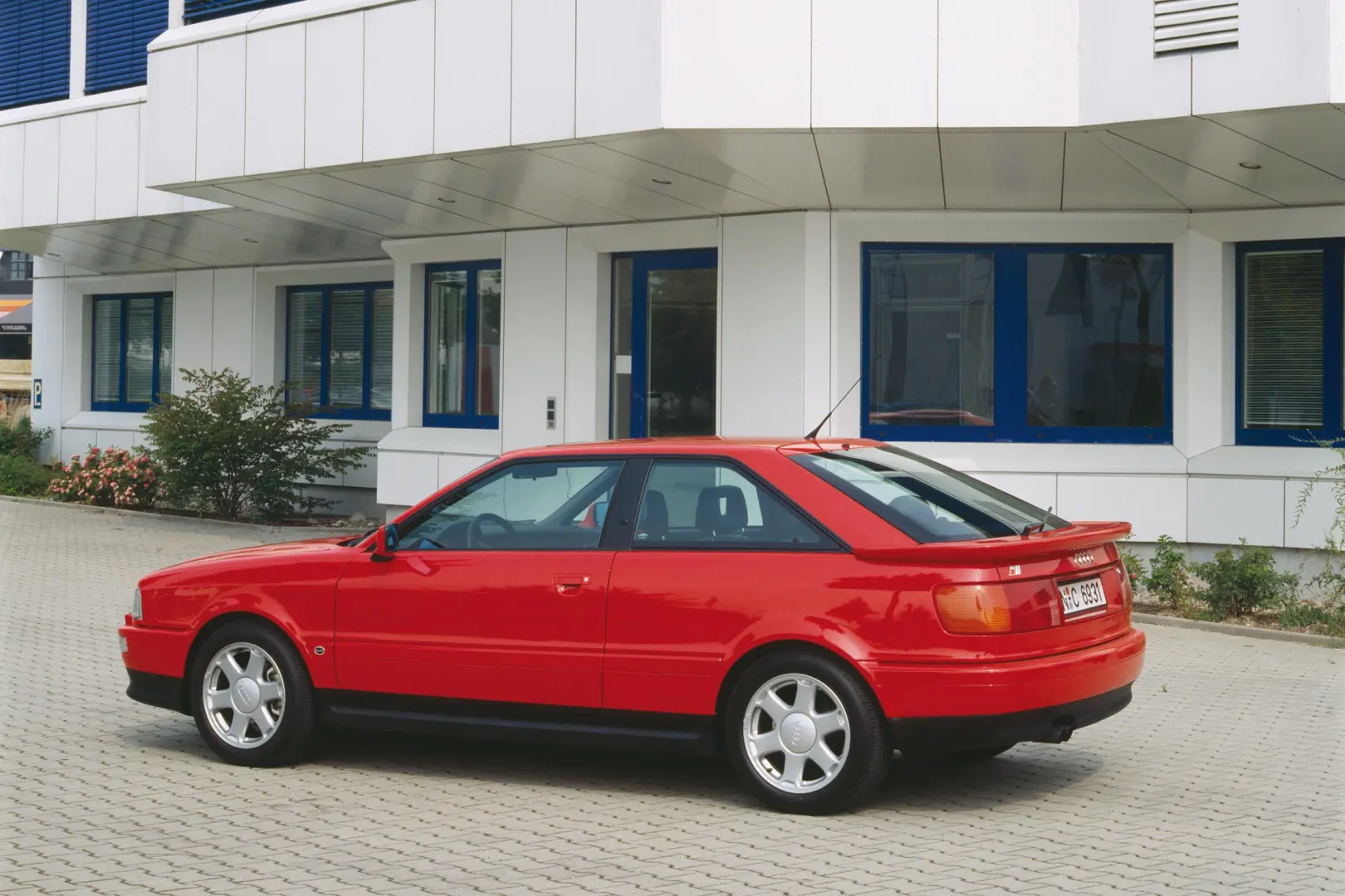Audi  Coupe 2.2 S2 Quattro 7