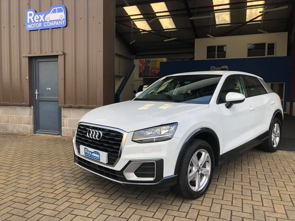 Audi Q2 Q2 30 TDI Design S-Tronic 5