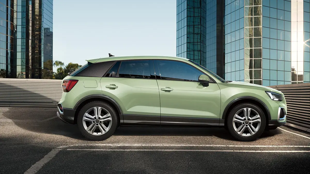 Audi Q2 Q2 35 TFSI Advanced	Stronic 4
