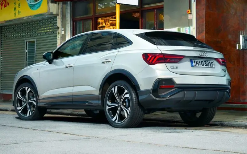 Audi Q3 Q3 35 TFSI S Line 3