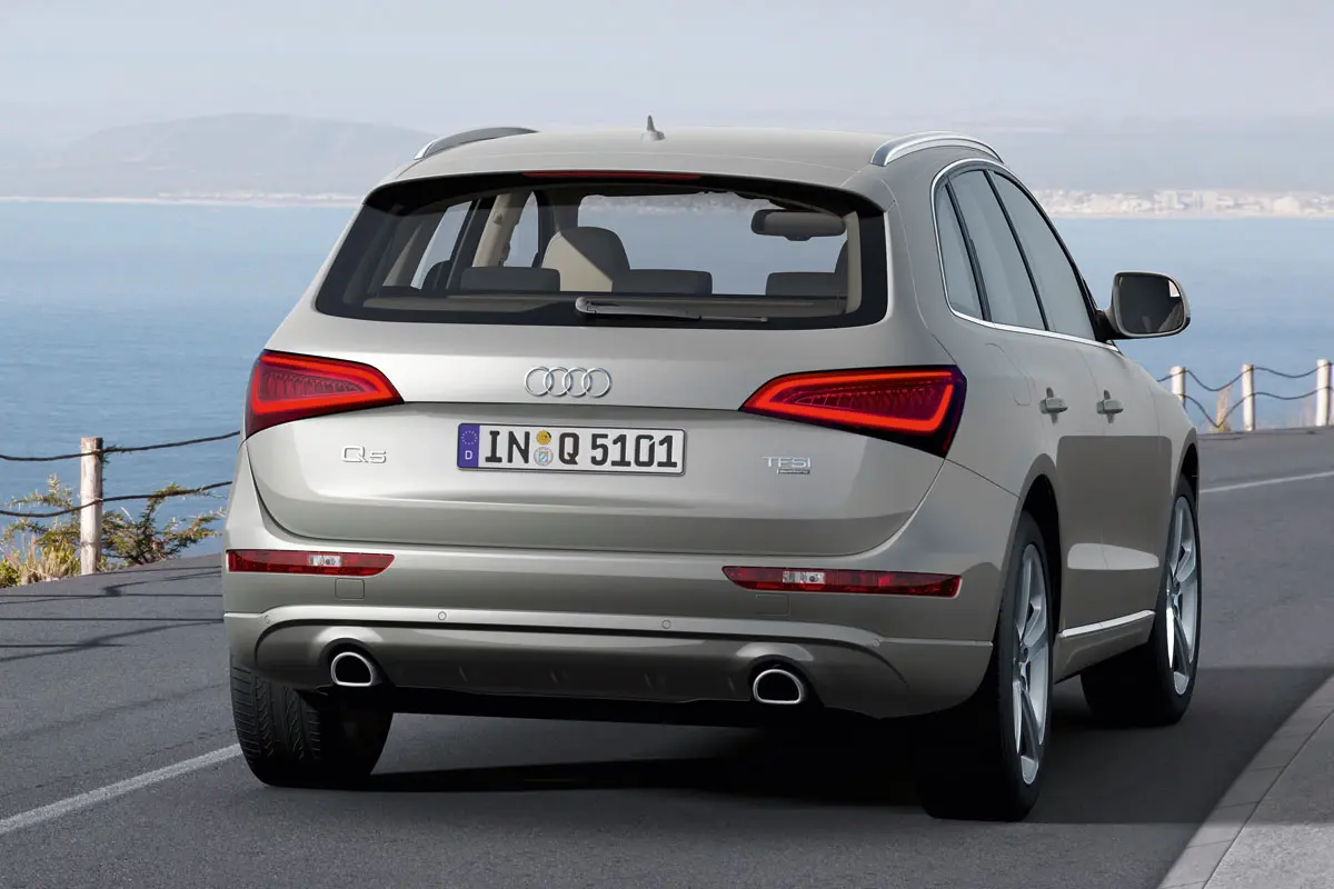 Audi Q5 Q5 2.0 TFSI Quattro Tiptronic 3