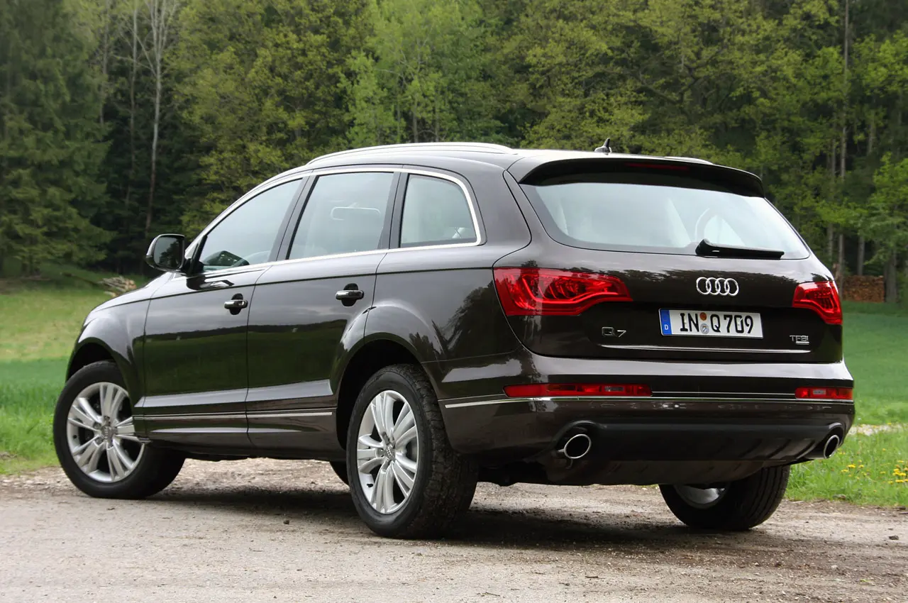 Audi Q7 Q7 3.0 TDI Quattro DPF Tiptronic 5