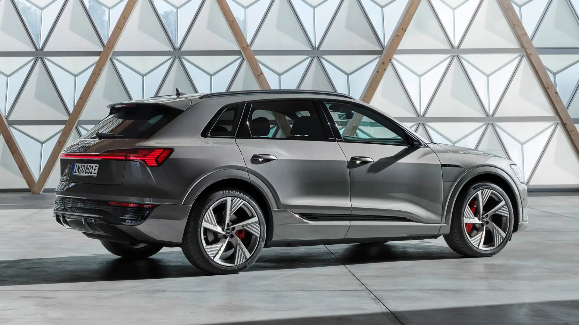 Audi Q8 Q8 e-Tron 55 Quattro Advanced 1