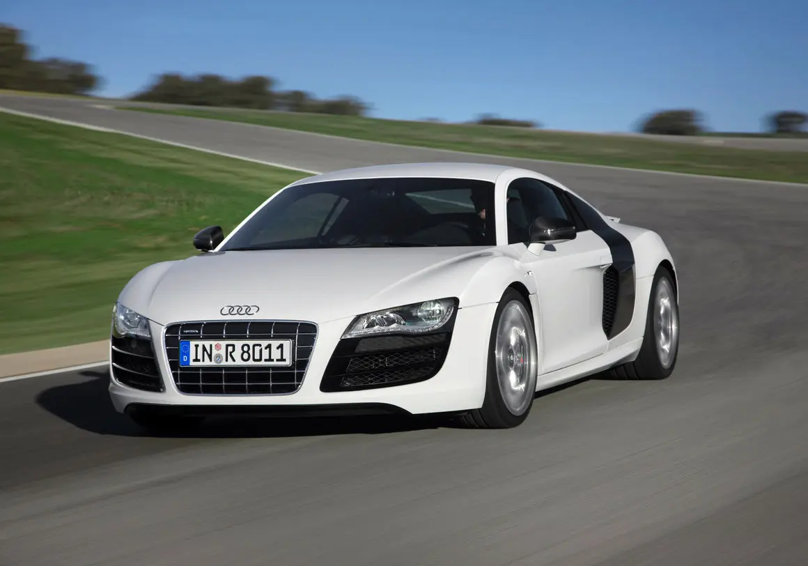 Audi R8 R8 5.2 FSI Quattro 4