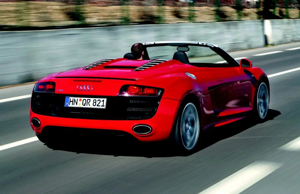 Audi R8 R8 Spyder 4.2 FSI Quattro 2