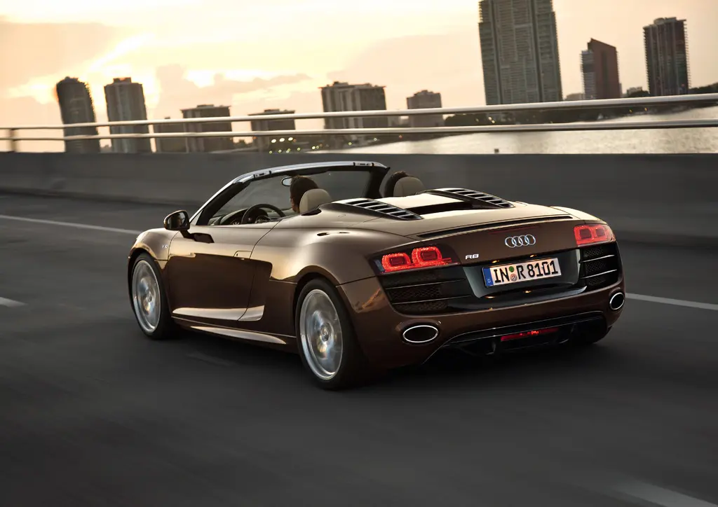 Audi R8 R8 Spyder 5.2 FSI Quattro 7