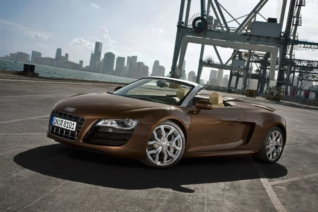 Audi R8 R8 Spyder 5.2 FSI Quattro 2