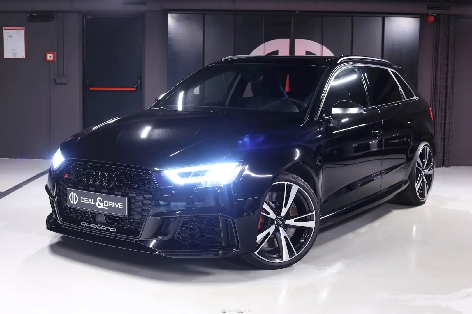 Audi RS RS3 Sportback 2.5 TFSI Quattro S-Tronic 1