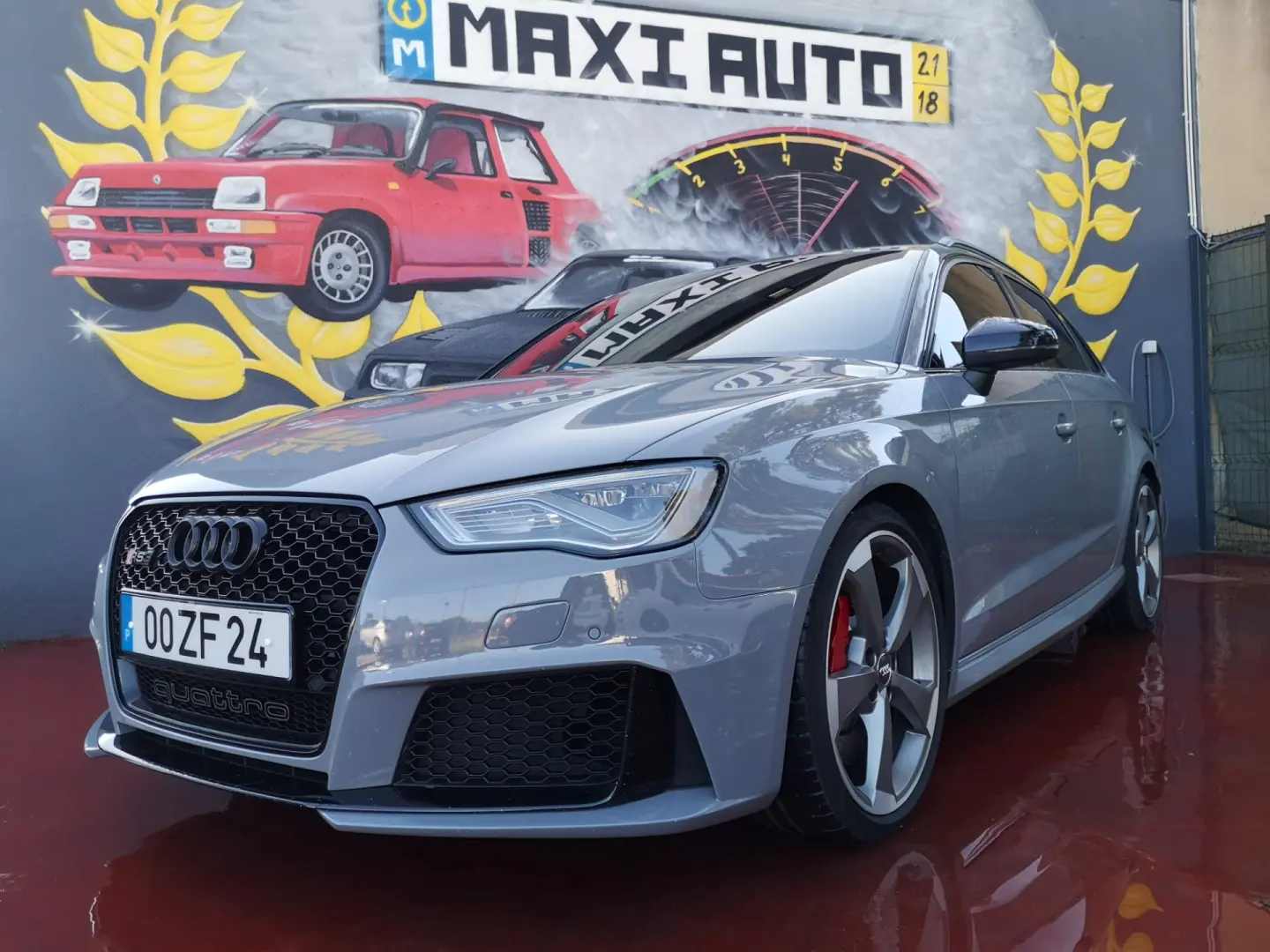 Audi RS RS3 Sportback 2.5 TFSI Quattro S-Tronic 4