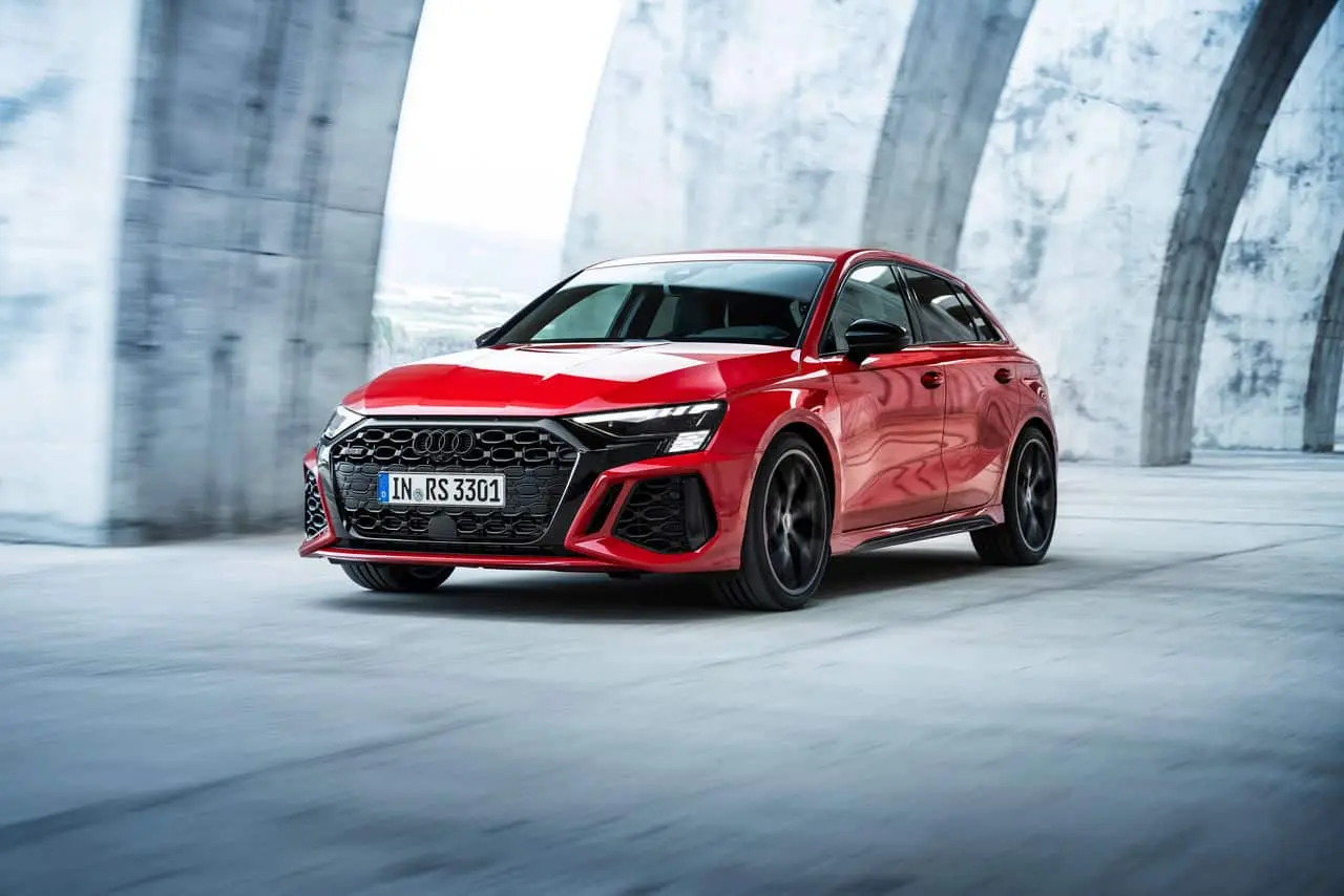 Audi RS RS3 Sportback 2.5 TFSI Quattro S-Tronic 4