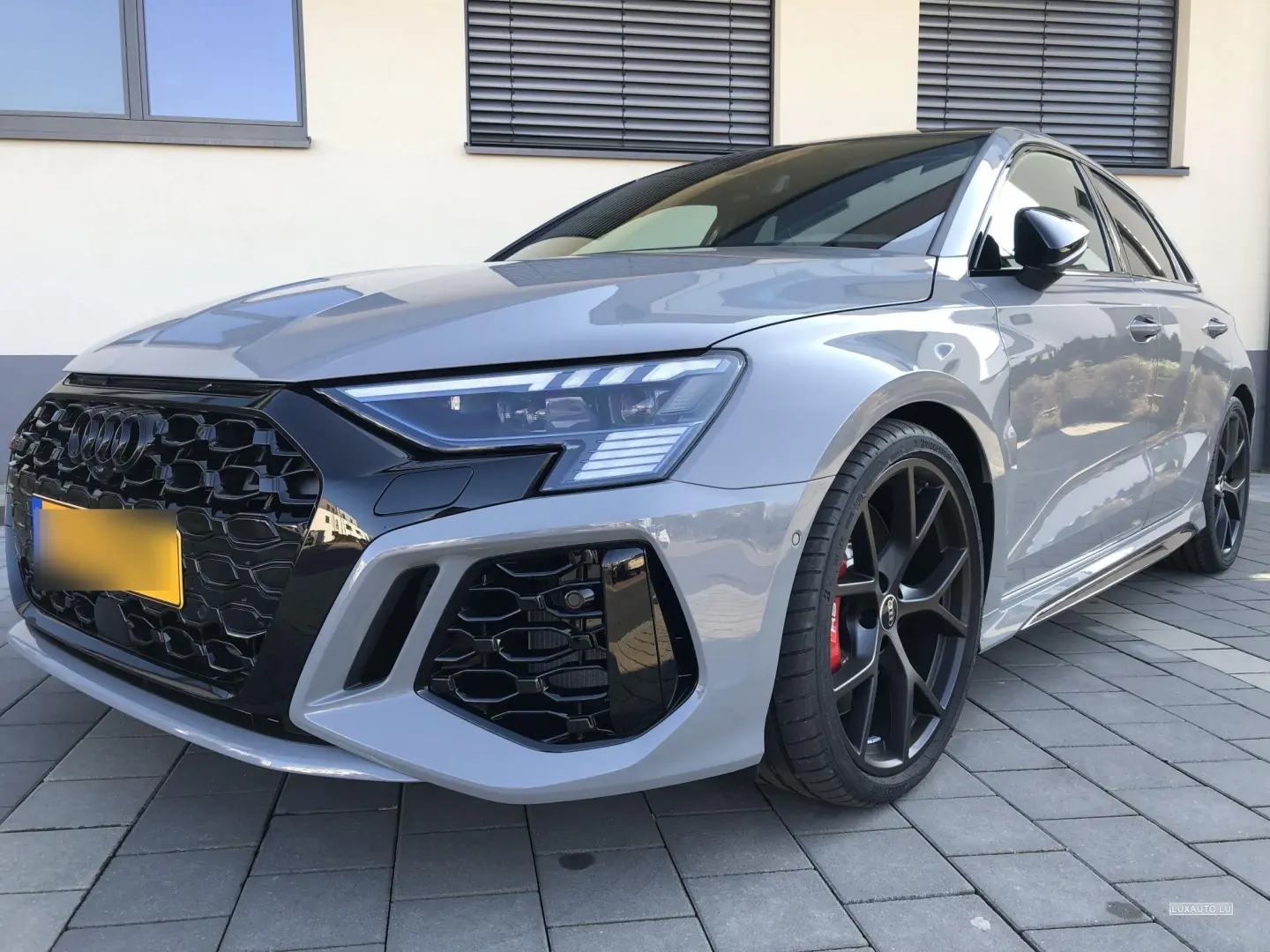 Audi RS RS3 Sportback 2.5 TFSI Quattro S-Tronic 5