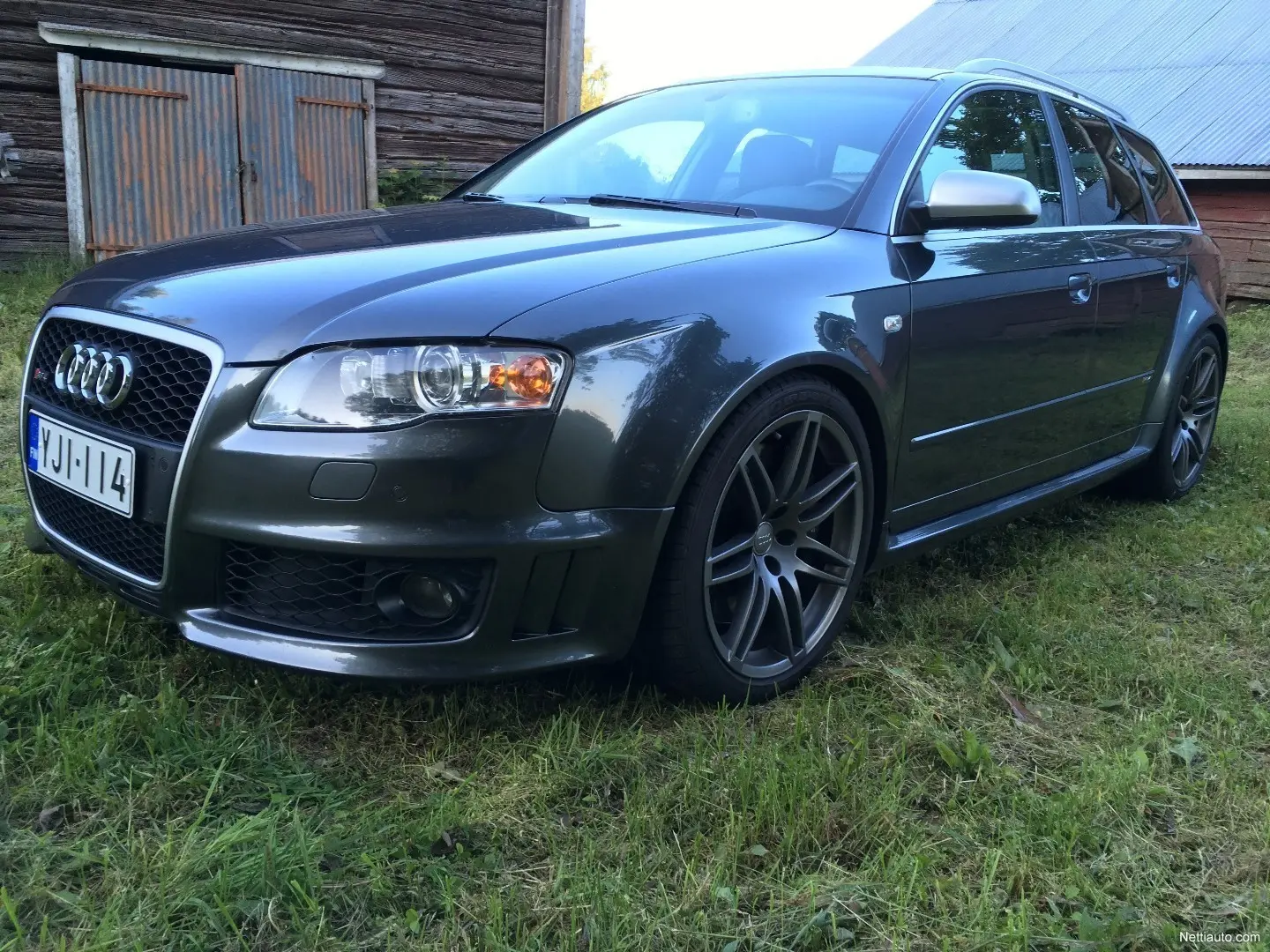 Audi RS RS4 Avant 4.2 FSI Quattro 1