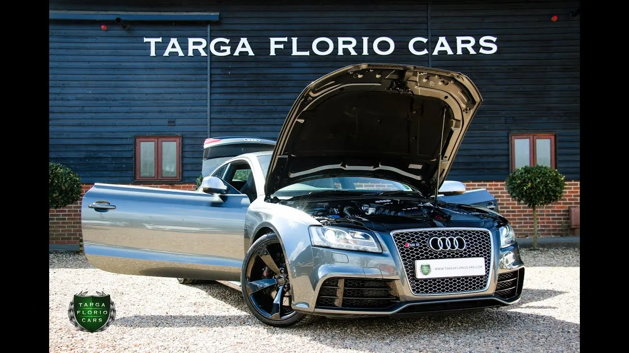 Audi RS RS5 4.2 FSI Quattro S-Tronic 5
