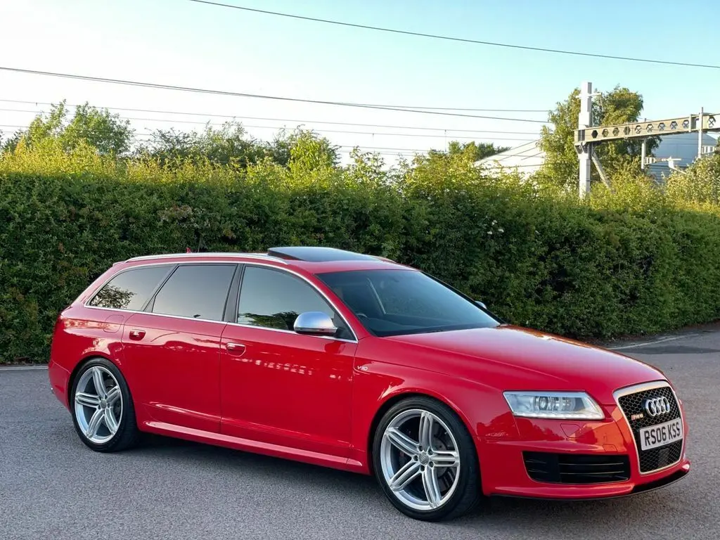 Audi RS RS6 5.0 V10 Quattro Tiptronic 2