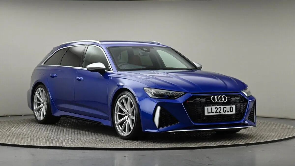 Audi RS RS6 Avant 4.0 TFSI Quattro Tiptronic	 6