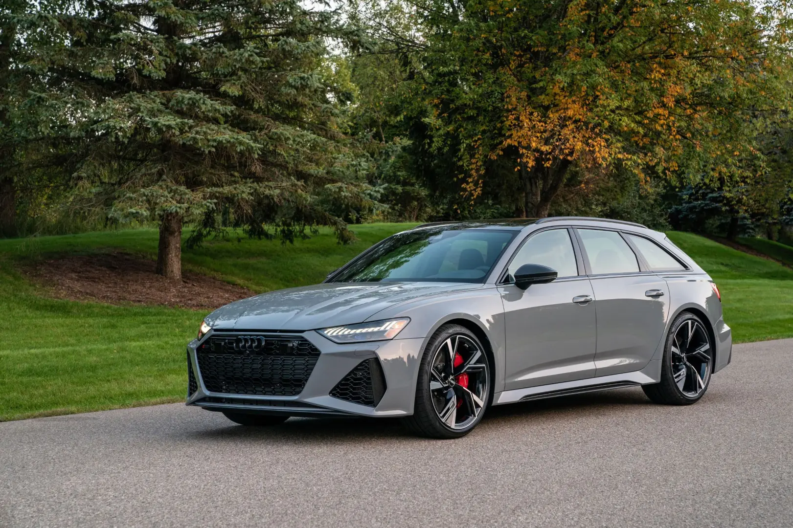 Audi RS RS6 Avant 4.0 TFSI Quattro Tiptronic 1