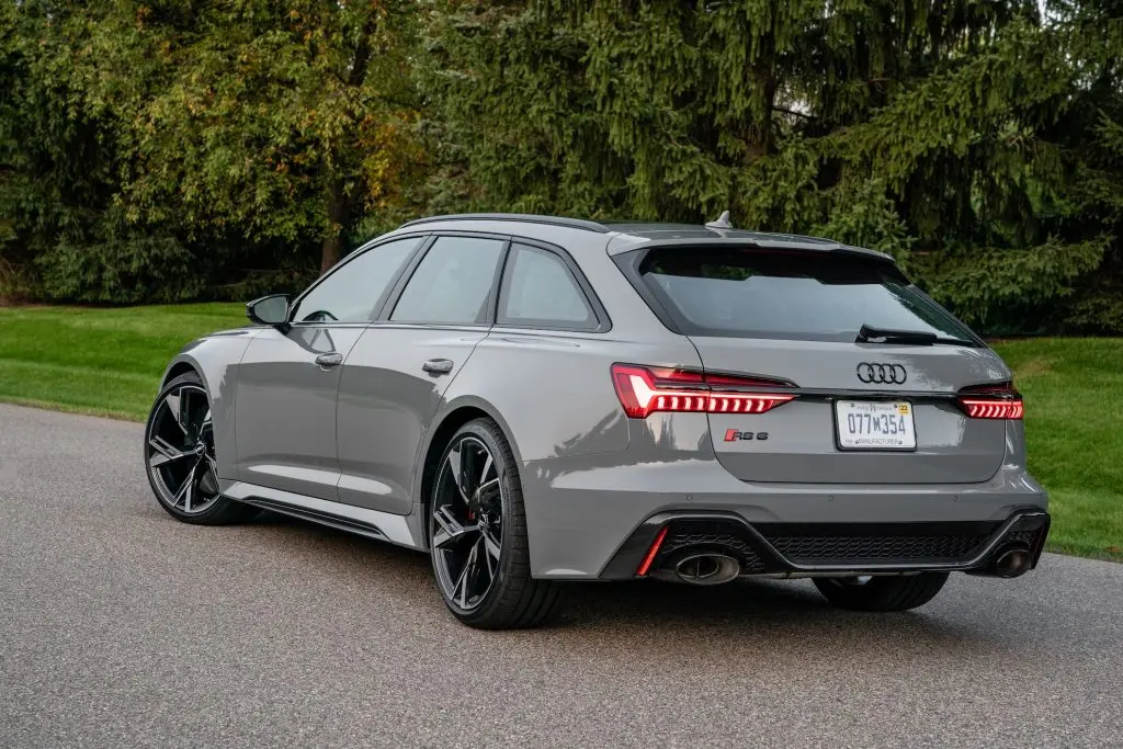 Audi RS RS6 Avant 4.0 TFSI Quattro Tiptronic 0