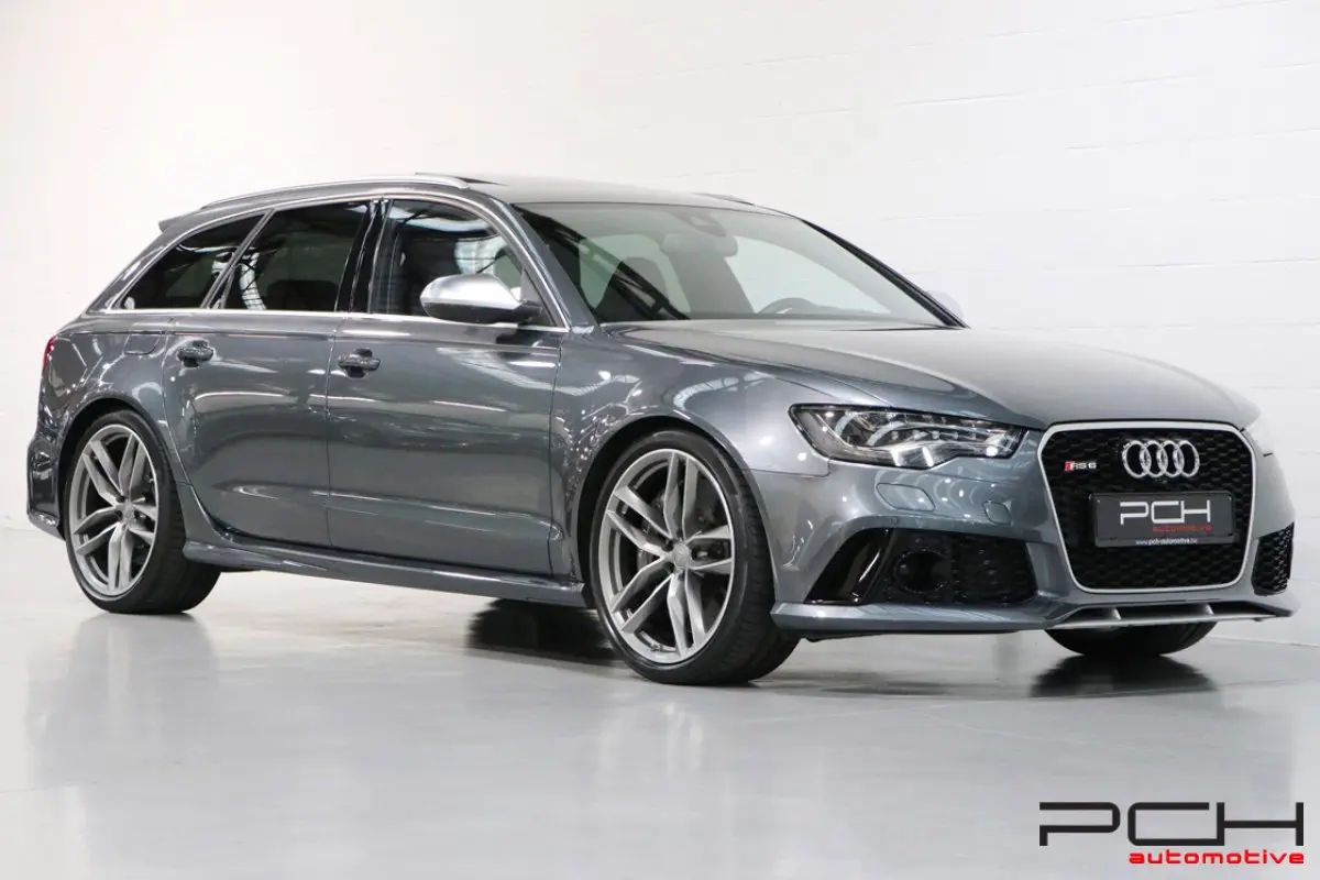 Audi RS RS6 Avant 4.0 TFSI V8 Quattro Tiptronic 3
