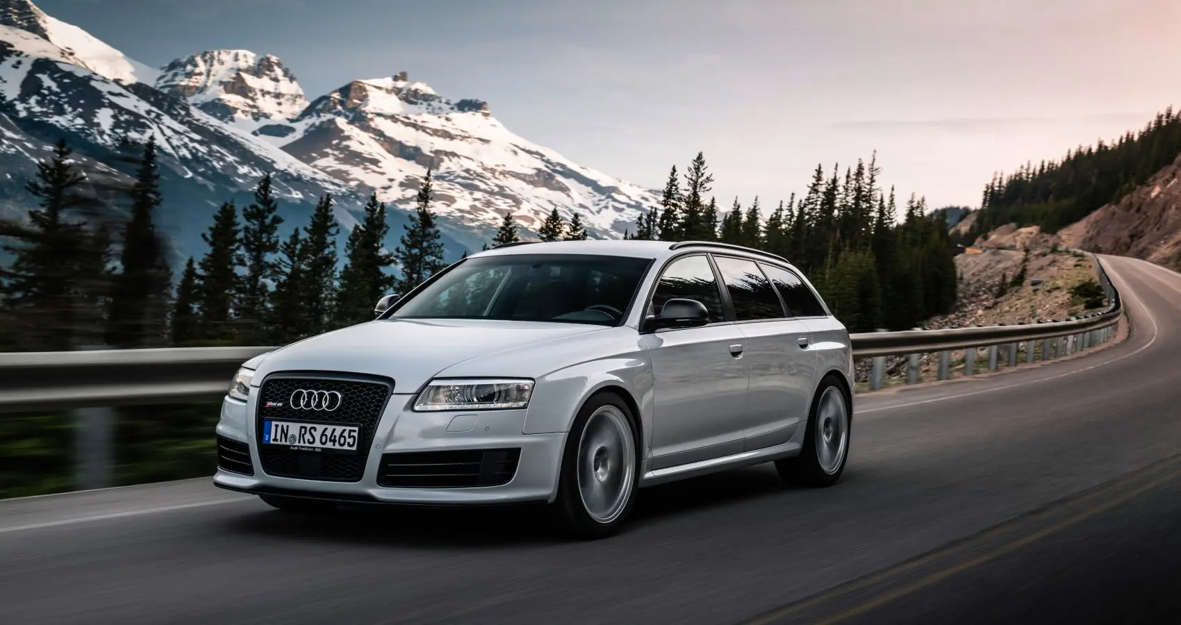 Audi RS RS6 Avant 5.0 V10 Quattro Tiptronic 7