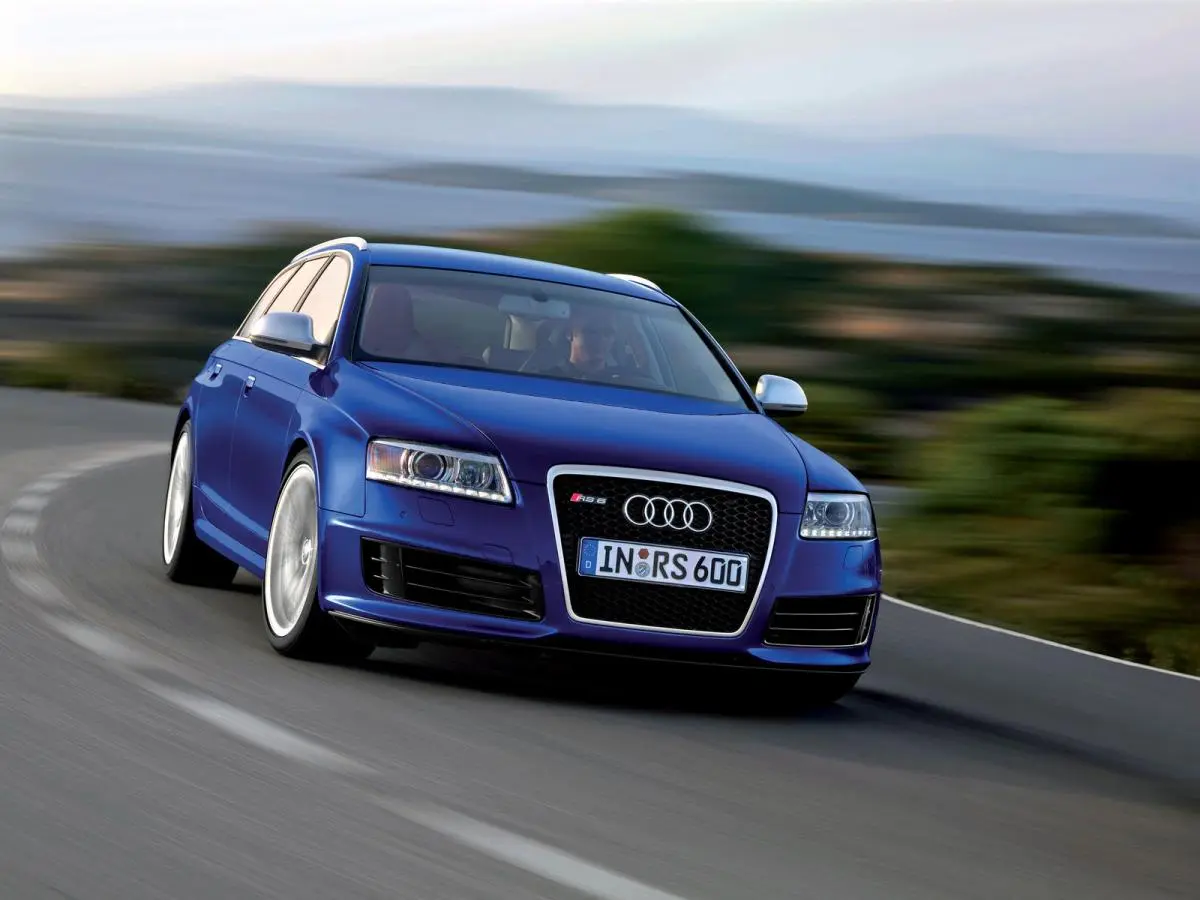 Audi RS RS6 Avant 5.0 V10 Quattro Tiptronic 6