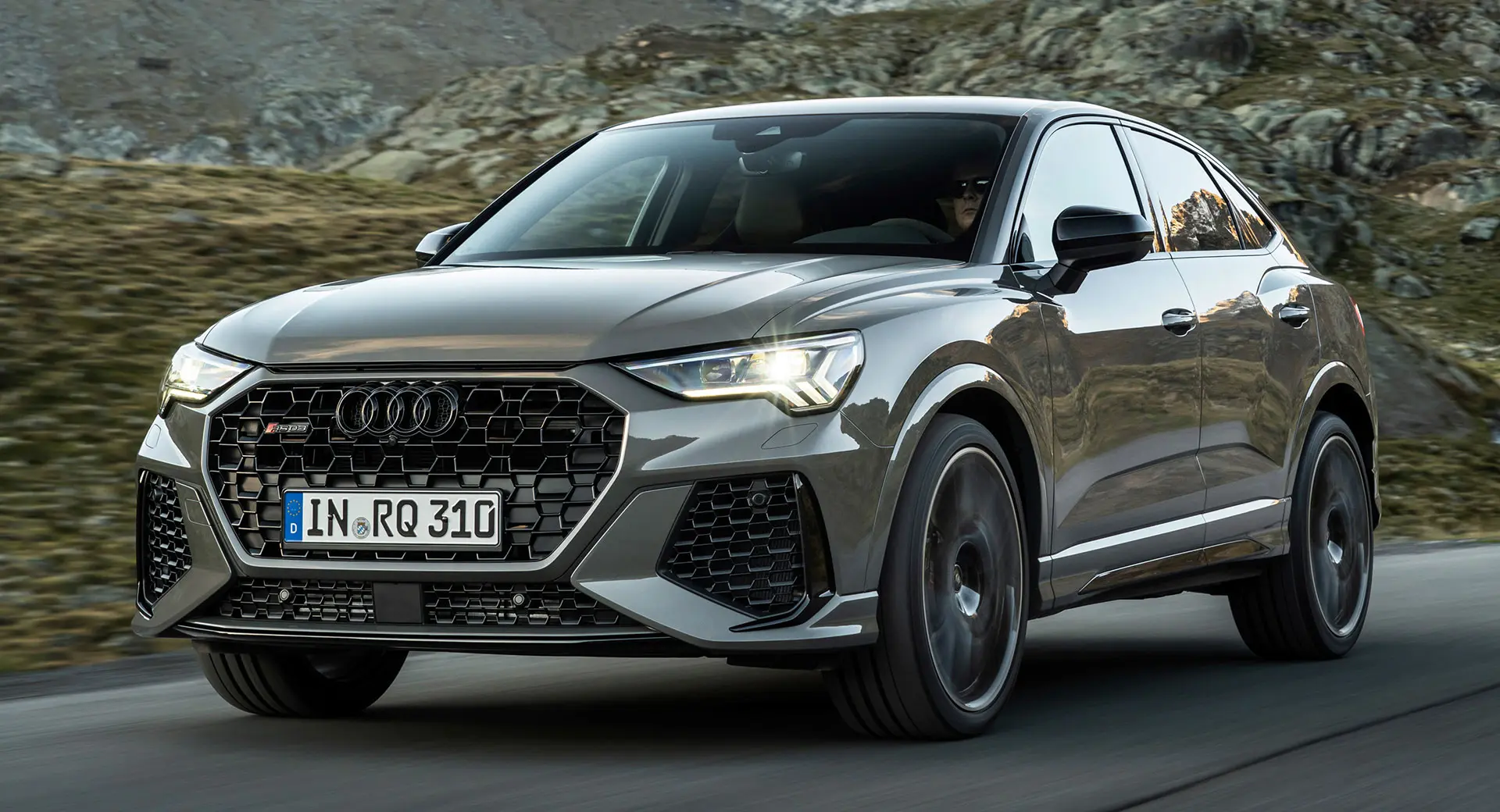 Audi RS RSQ3 Sportback 2.5 TFSI Quattro Stronic 2