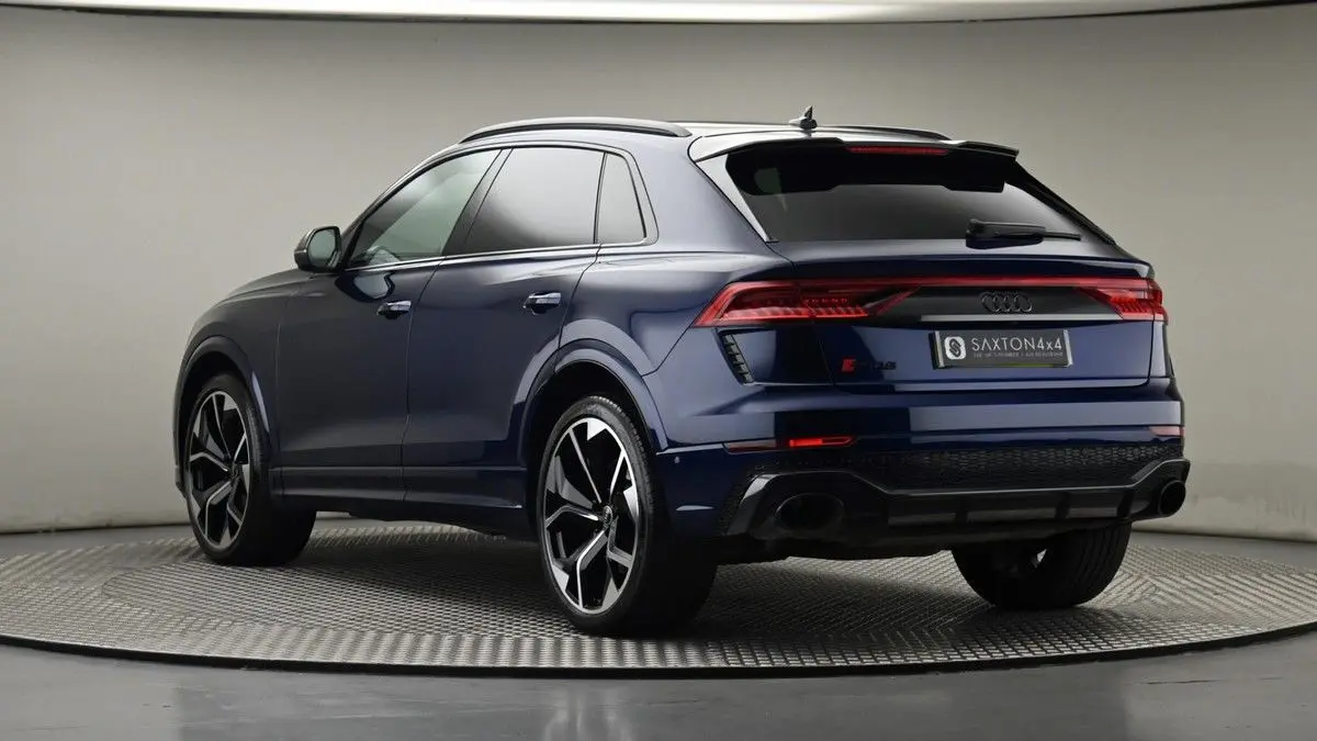 Audi RS RSQ8 4.0 TFSI Quattro Tiptronic 5