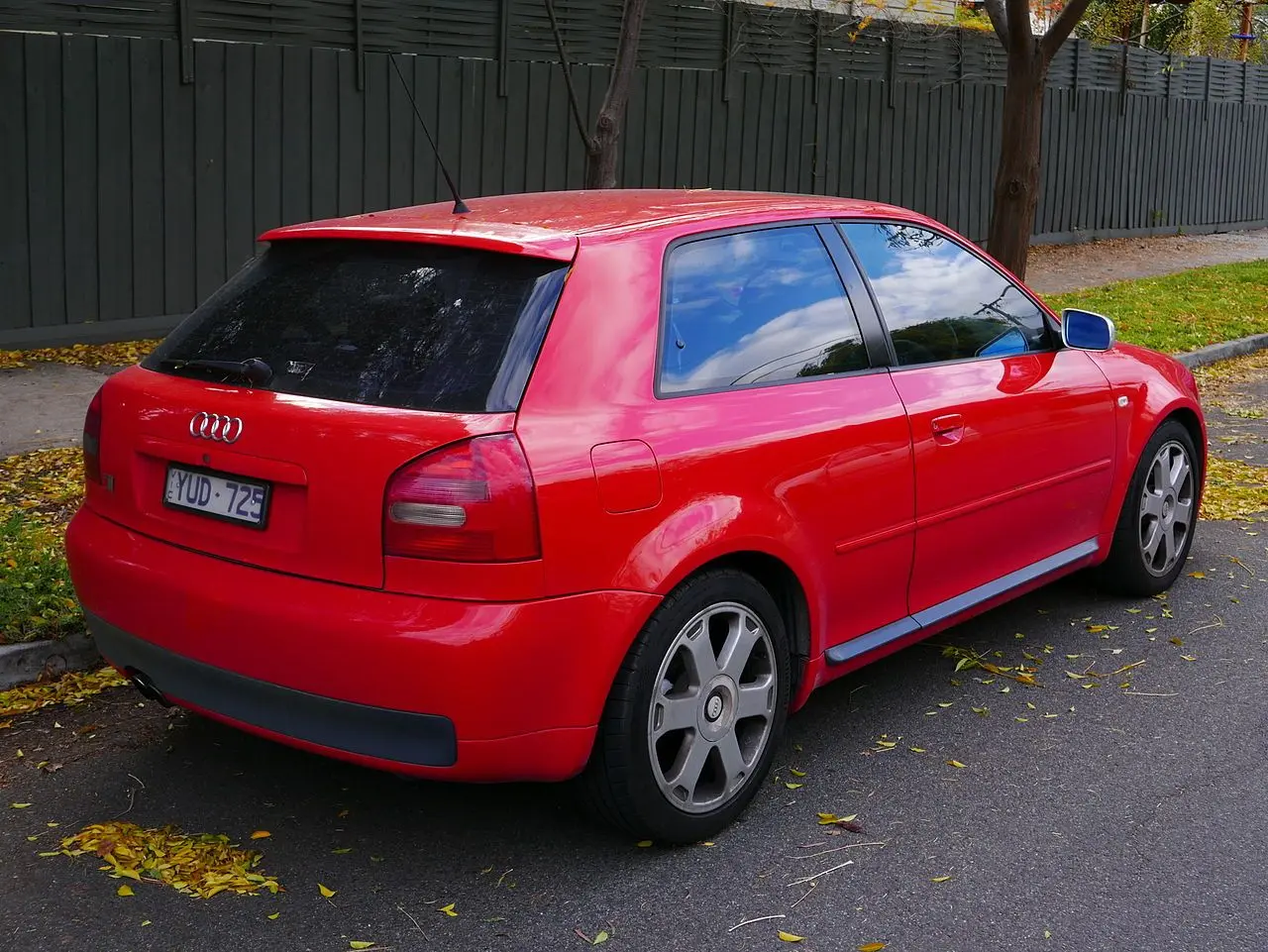 Audi  S3 1.8 T Quattro 1