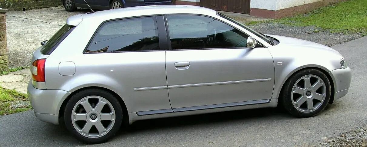 Audi  S3 1.8 T Quattro 4