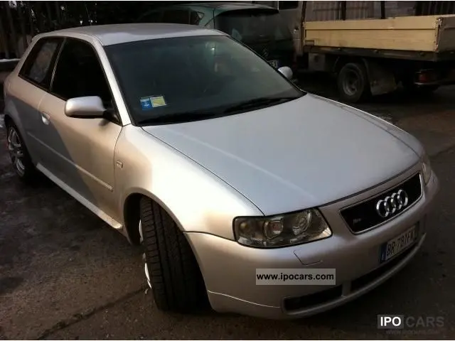 Audi  S3 1.8 T Quattro 2