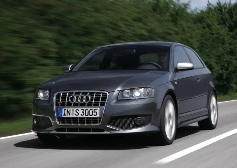 Audi  S3 2.0 4