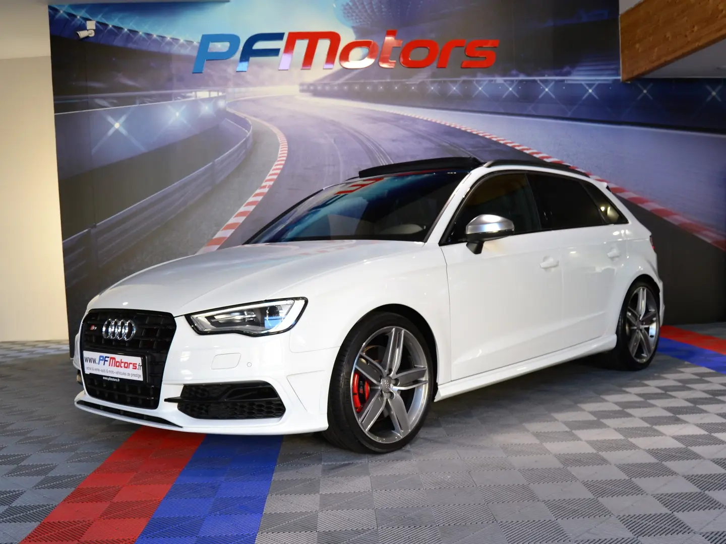 Audi  S3 2.0 TFSI Quattro Attraction S-Tronic 2