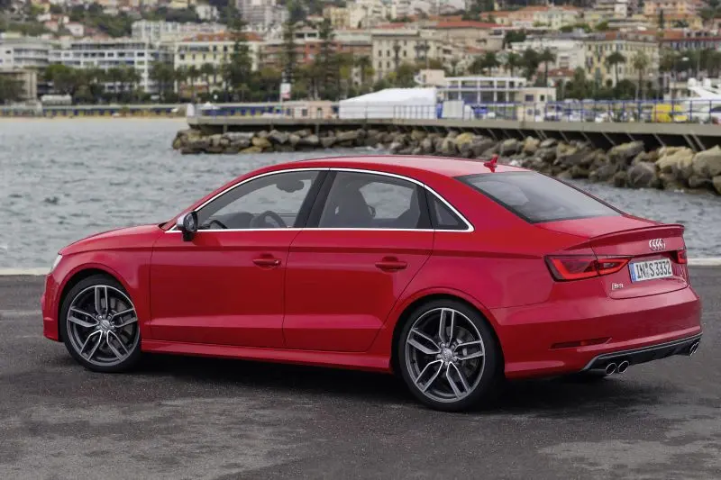 Audi  S3 Sedan 2.0 TFSI Quattro S-Tronic 2