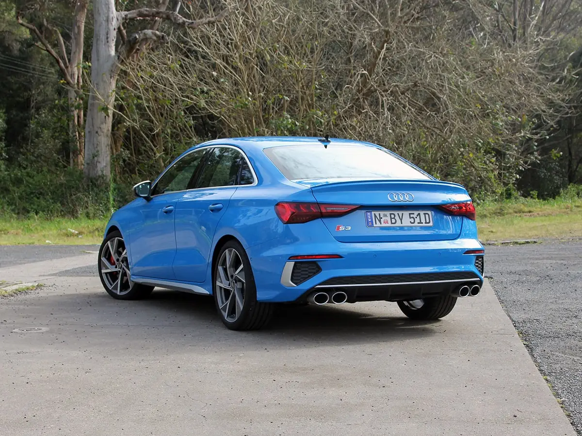 Audi  S3 Sedan 2.0 TFSI Quattro S-Tronic 1