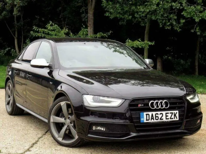 Audi  S4 3.0 TFSI V6 Quattro S-Tronic 6