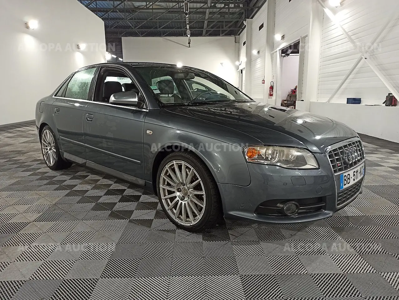 Audi  S4 4.2 V8 Quattro Tiptronic 4