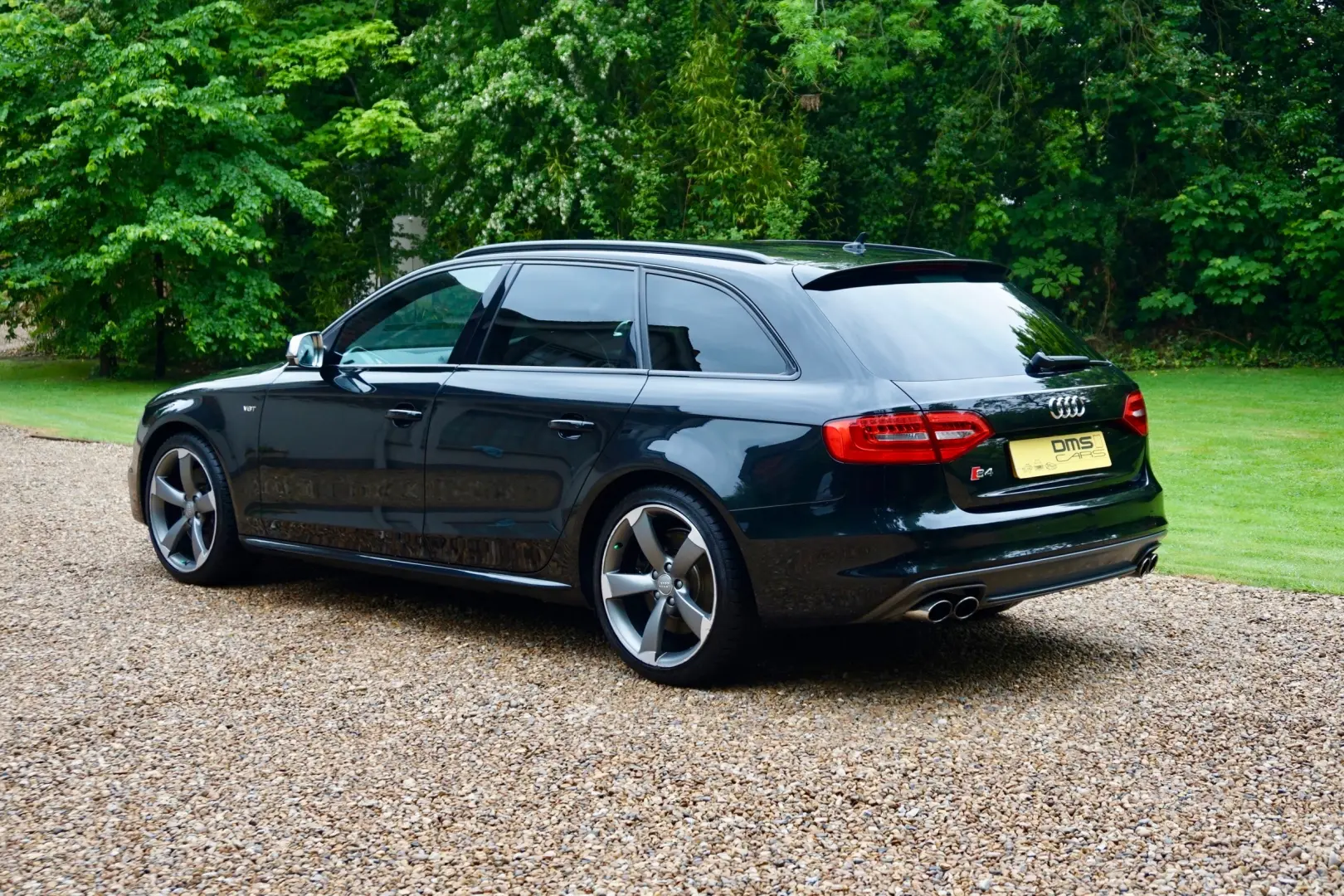 Audi  S4 Avant 3.0 TFSI V6 Quattro 0