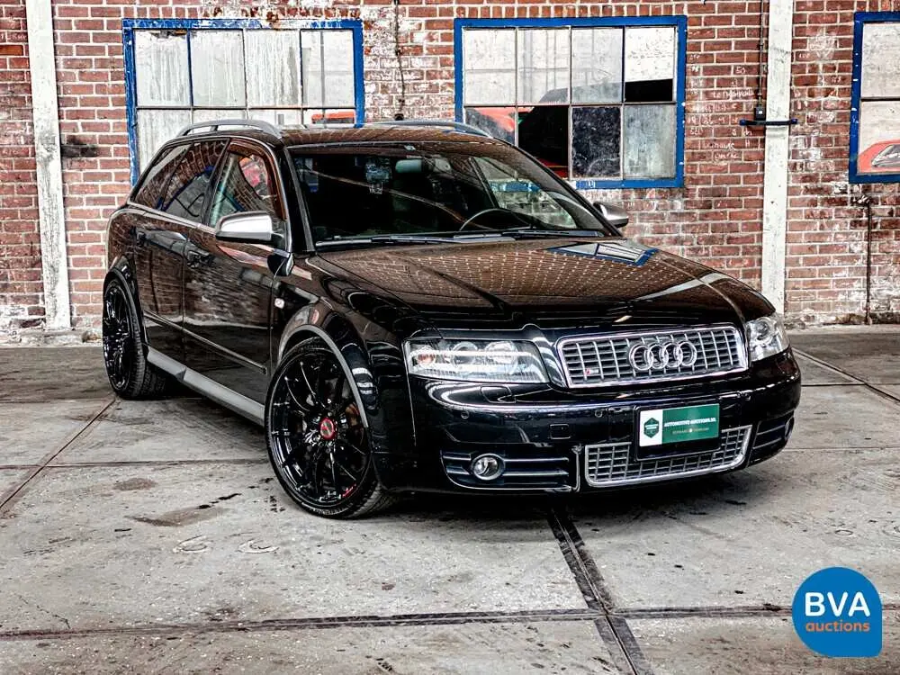 Audi  S4 Avant 4.2 V8 Quattro 0