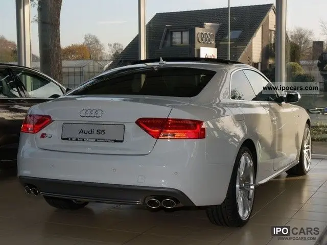 Audi  S5 3.0 TFSI V6 Quattro S-Tronic 4
