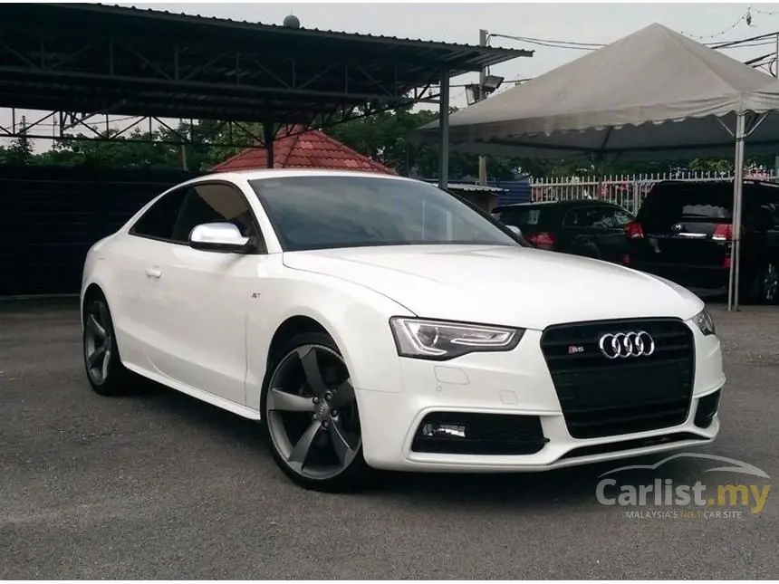 Audi  S5 3.0 TFSI V6 Quattro S-Tronic 5