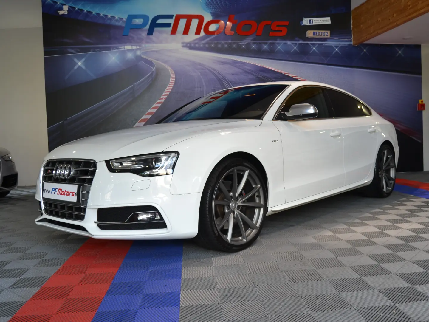 Audi  S5 3.0 TFSI V6 Quattro S-Tronic 5
