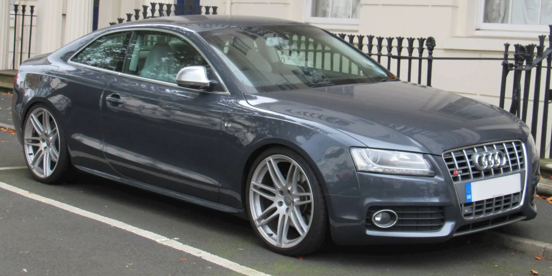Audi  S5 4.2 FSI Quattro Tiptronic 5