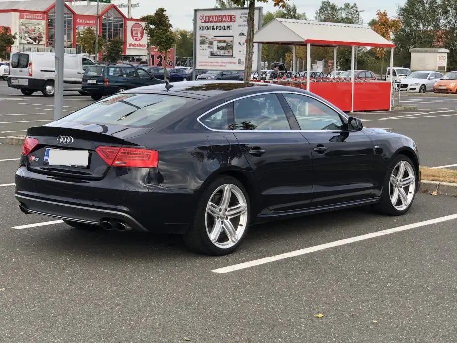 Audi  S5 Sportback 3.0 TFSI V6 Quattro S-Tronic 4