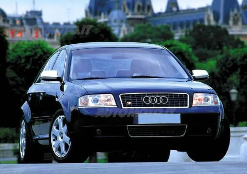 Audi  S6 4.2 Quattro Tiptronic 2