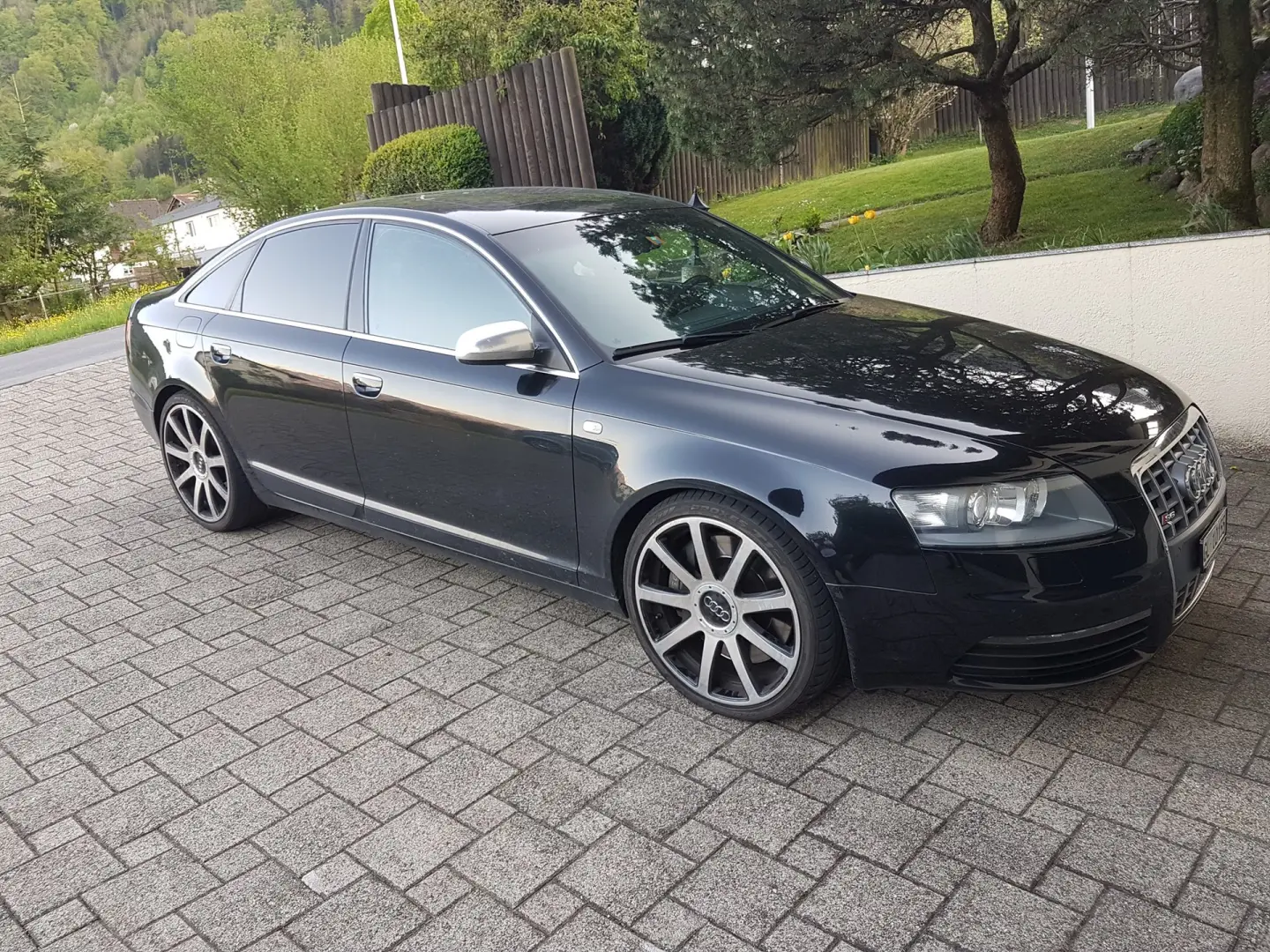 Audi  S6 5.2 V10 Quattro Tiptronic 2